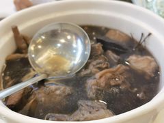 -万山楼海鲜酒家·二十三年老字号