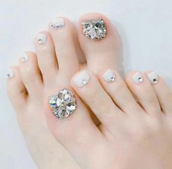 -夏花美甲美睫