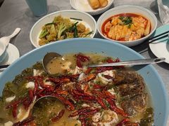 -姚姚酸菜鱼·金戈戈香港豉油鸡(喜荟城联名店)