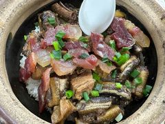 -容里煲仔饭(利丰北路店)