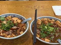 卤煮火烧-门框胡同百年卤煮(新街口店)