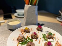-穹六人间 people 6(岳阳路店)
