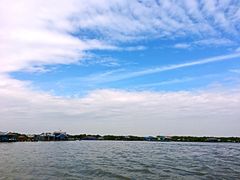 -洞里萨湖