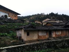 -初溪土楼群