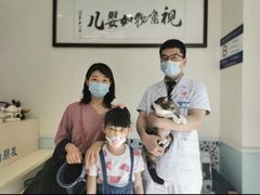 -全心全意连锁动物医院(加州店)