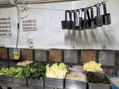-老字号正宗四川麻辣烫(重庆路店)