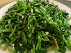 -何适山庄 ·可团建(水长城P2停车场店)