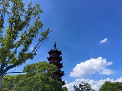 -龙华寺