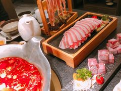 -湊湊火锅·茶憩(打浦桥日月光店)