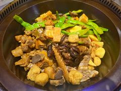 -山河屯铁锅炖·非遗东北菜(南山店)
