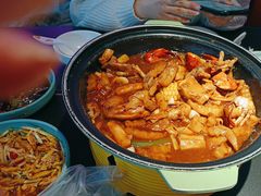 -多嘴超级肉蟹煲(中街恒隆故宫店)