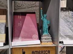 -思南书局·诗歌店