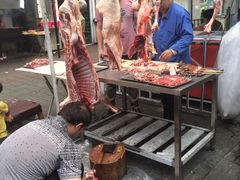 -正宗新疆天山烧烤(贵新街店)