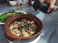 -容里煲仔饭(利丰北路店)