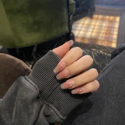 -YCai简薇美甲美睫美妆