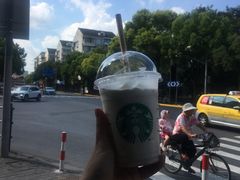 -星巴克(虹口运动loft店)