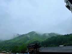 -安吉龙王山峡谷漂流
