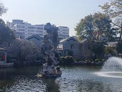 -梁园