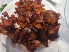 -湖庭壹品鸭王·传统北京烤鸭·别墅私房菜·庭院宵夜(江宁店)