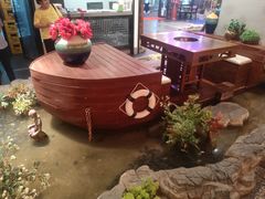 -小天鹅火锅·一线江景洪鼎旗舰店(洪崖洞店)