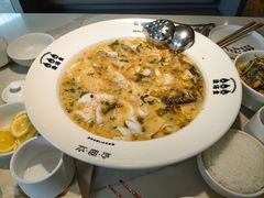 -渔语鱼酸菜鱼新川菜(来福士店)