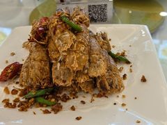 -万山楼海鲜酒家·二十三年老字号