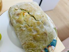 -盒马鲜生(红莲店)