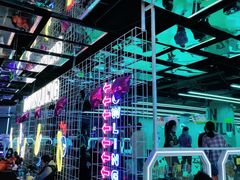 -世代星球·保龄球·镭战真人CS·团建(杨浦店)