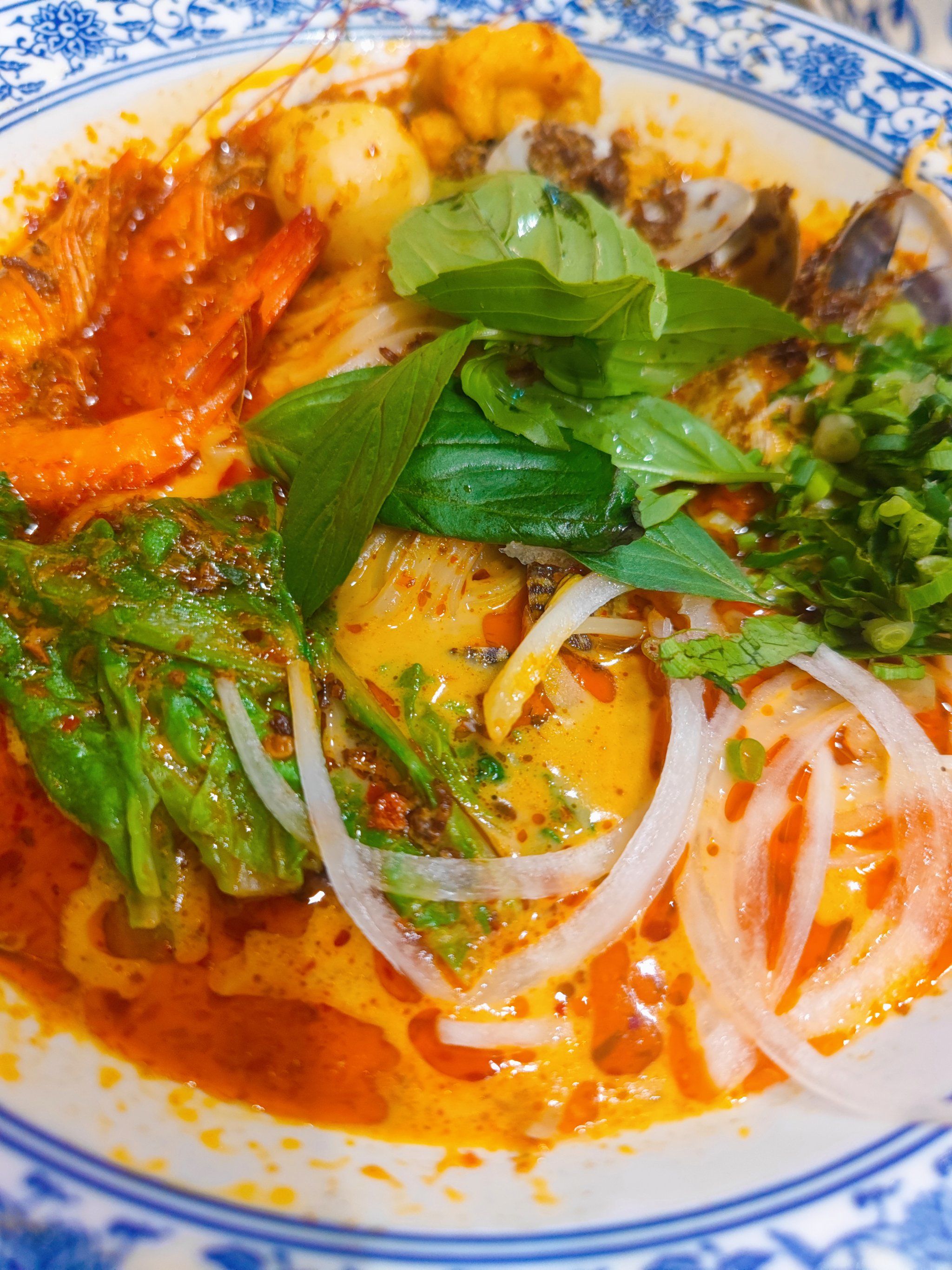 今天尝试了邦兰埔的泰国船粉,味道挺正的,米粉q弹,汤头鲜香