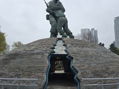 -韩国战争纪念馆
