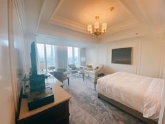 -广州富力丽思卡尔顿酒店