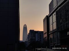 -泉城广场