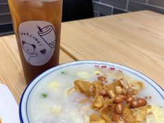 荔湾艇仔粥-荔银肠粉·非遗手藝(夫子庙店)