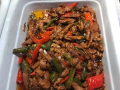 -釜御山海鲜烤肉火锅自助(新城市中心店)