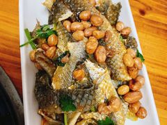 -章记正宗南岗鱼蛋火锅