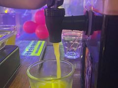 -喜鹊音乐酒馆(西街店)