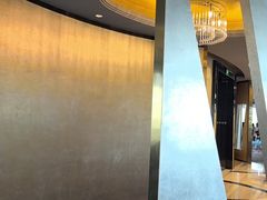 -宝利来国际大酒店-凤凰阁旋转餐厅