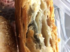 黑芝麻味-朱记小郑酥烧饼(建康路店)
