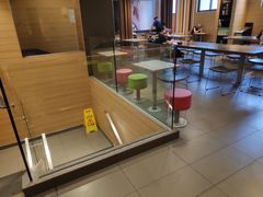 -麦当劳(斜土路2号店)