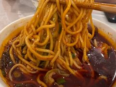 -易毛特色牛肉面(解放碑步行街店)