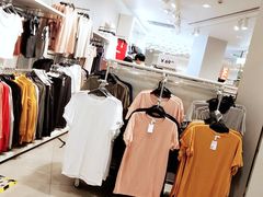 -H&M(天一广场店)