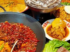 -萍姐火锅·公路夜市(武汉首店)