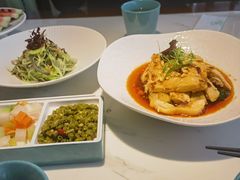 -荷塘秋月·本帮江浙菜(国权路店)