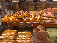 -小飞象面包公社(珠江路金鹰店)