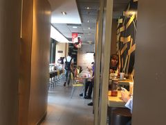 -麦当劳(虹桥南丰城店)