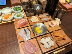 -银米·云南传统过桥米线(双廊黑金冠店)