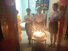 -一家人(凯旋路店)