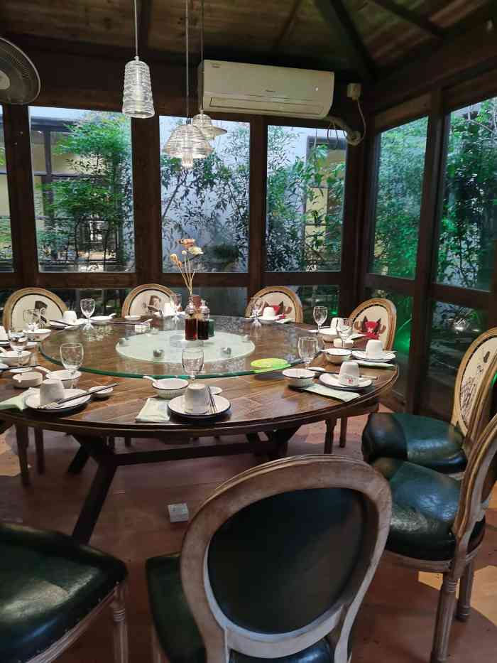 聚福园(新昌葫芦岙店)-"在台风黑格比登陆期间到达新昌,入住酒店后.