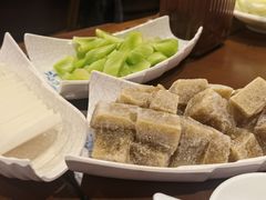 -亿诣蝎府炸酱面羊蝎子火锅(酷车小镇店)