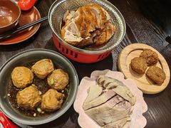 -古都历食南京菜·烤鸭·鸭血粉丝·汤包(南京博物院店)